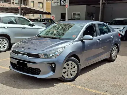 Kia Rio 4 2020 Lx 1.4l 6mt Ac