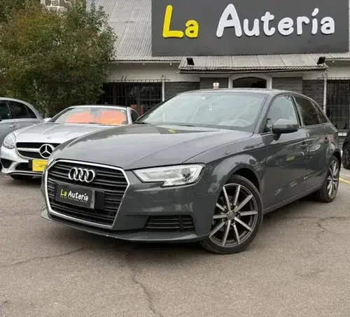 Audi A3 2021 Hb 1.4 At