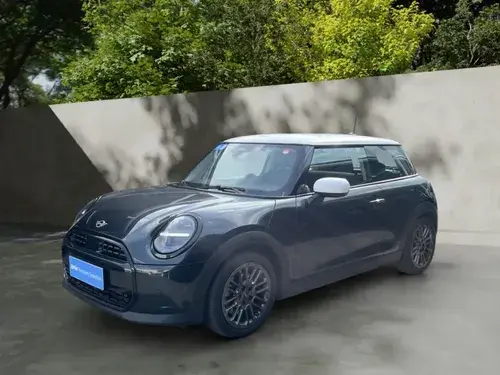 MINI Cooper 2025 C 1.5 Aut