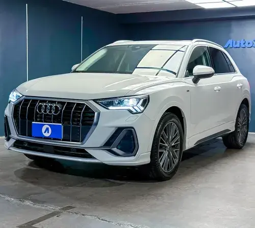 Audi Q3 2025 S-line 35 Tfsi Sport 1.4t